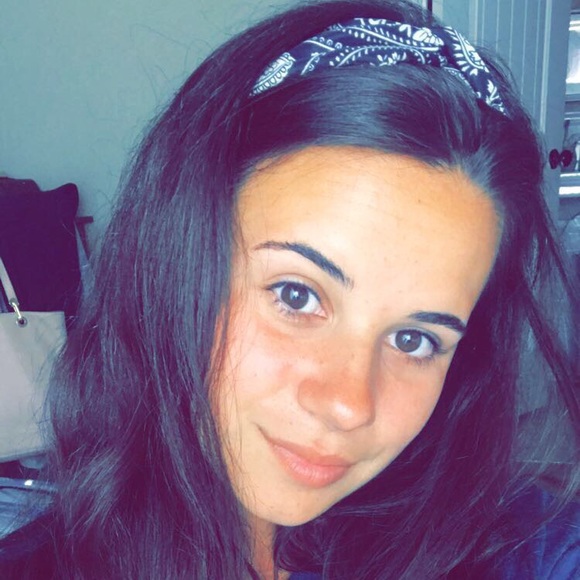 Meet your Posher, Shelby - Picture 1 of 1